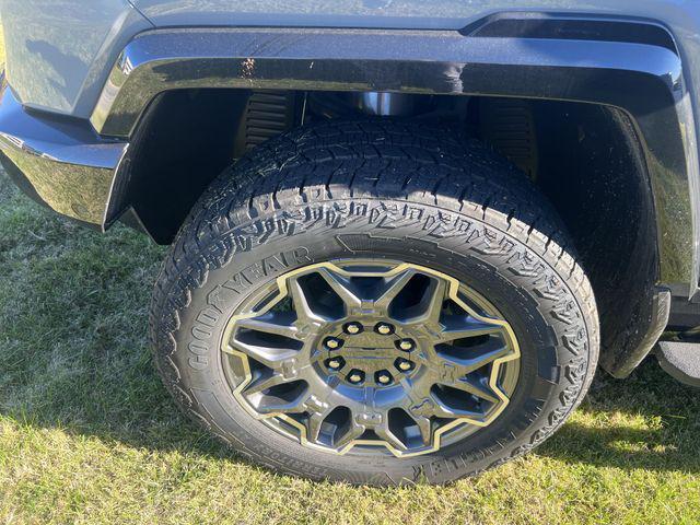 new 2025 GMC HUMMER EV Pickup car, priced at $98,200