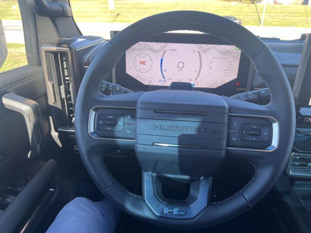 new 2025 GMC HUMMER EV Pickup car, priced at $98,200