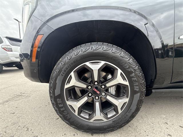 used 2025 GMC Yukon car, priced at $82,987