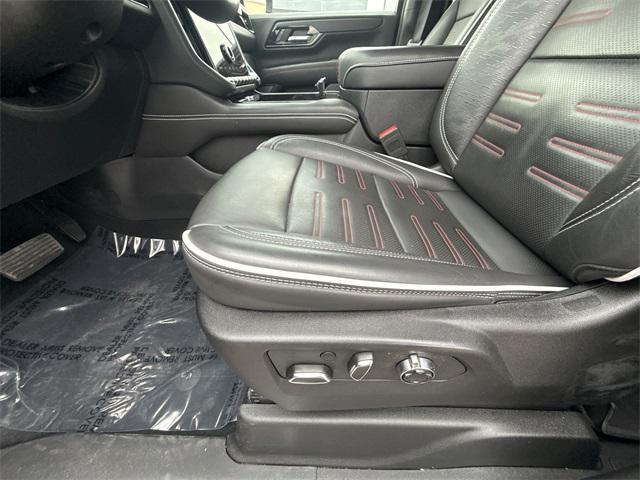 used 2025 GMC Yukon car, priced at $82,987