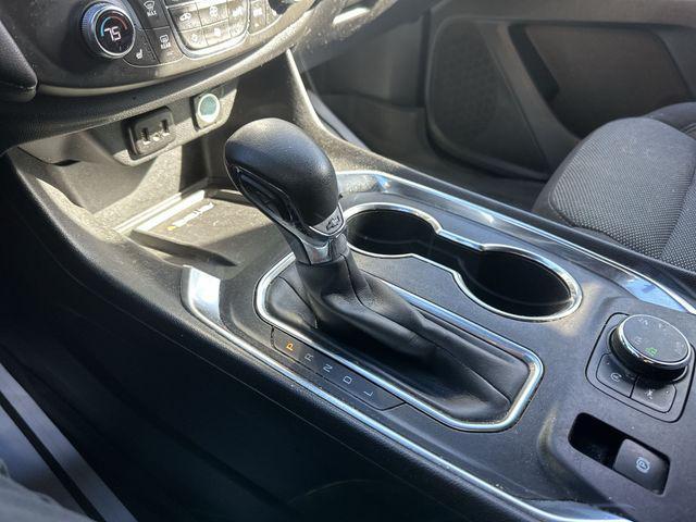 used 2023 Chevrolet Traverse car, priced at $32,490