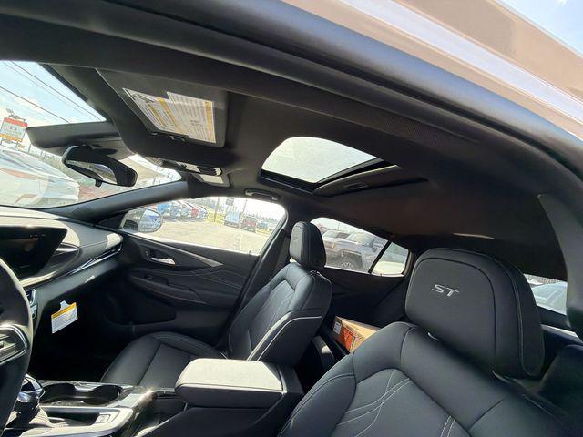 new 2026 Buick Envista car, priced at $30,631