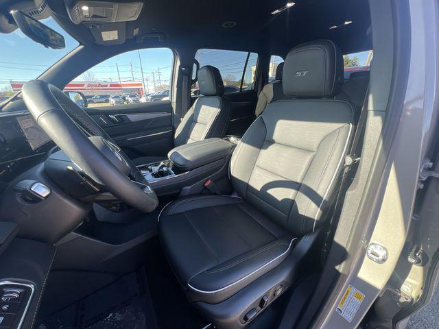 new 2026 Buick Enclave car, priced at $46,305