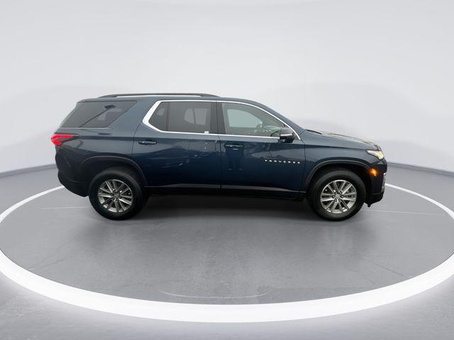 used 2023 Chevrolet Traverse car, priced at $26,977