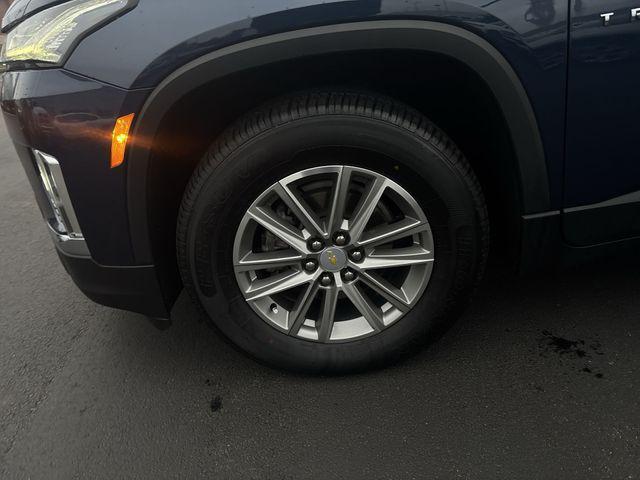 used 2023 Chevrolet Traverse car, priced at $26,977