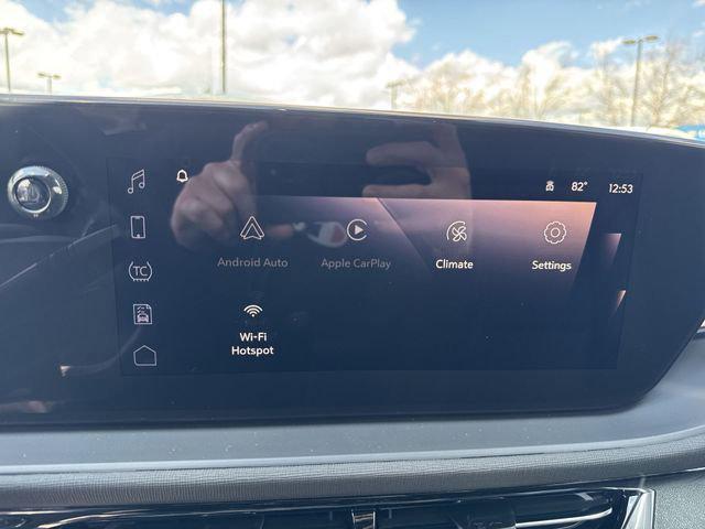 new 2026 Buick Envista car, priced at $27,761