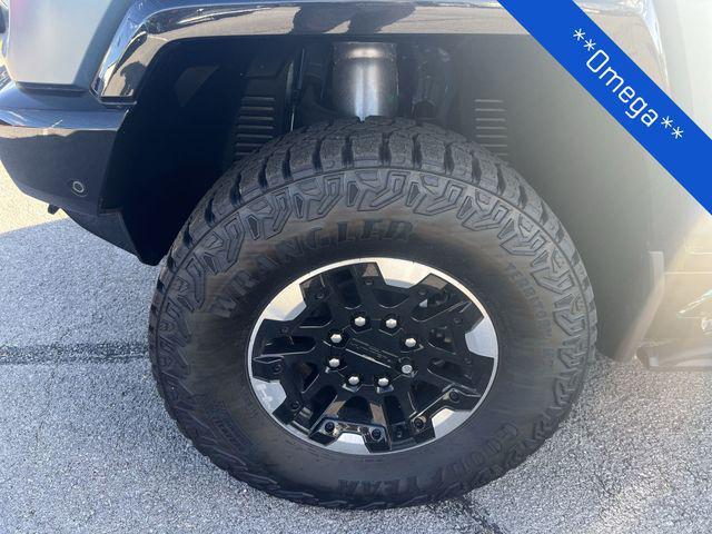 new 2024 GMC HUMMER EV SUV car, priced at $113,988