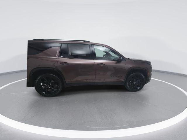 used 2025 Chevrolet Traverse car, priced at $52,965