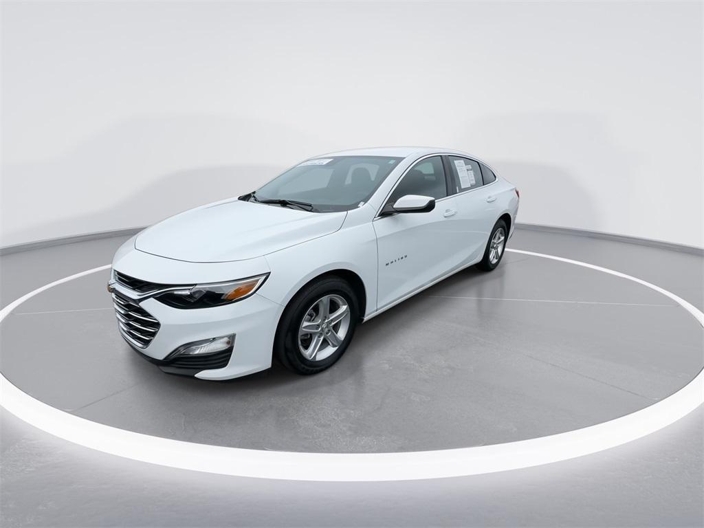 used 2024 Chevrolet Malibu car, priced at $17,998