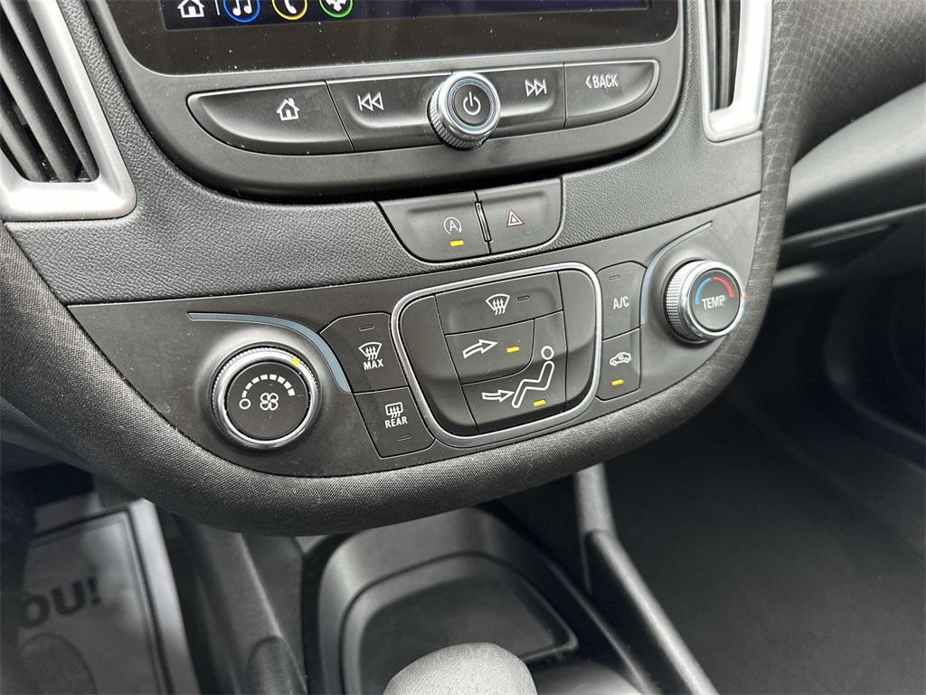 used 2024 Chevrolet Malibu car, priced at $17,998