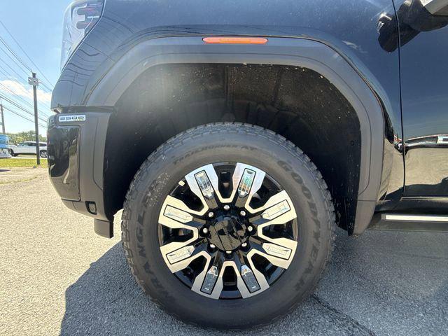 new 2026 GMC Sierra 2500 car, priced at $85,979