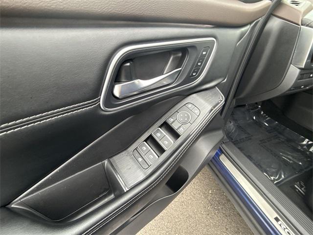 used 2021 Nissan Rogue car, priced at $19,788