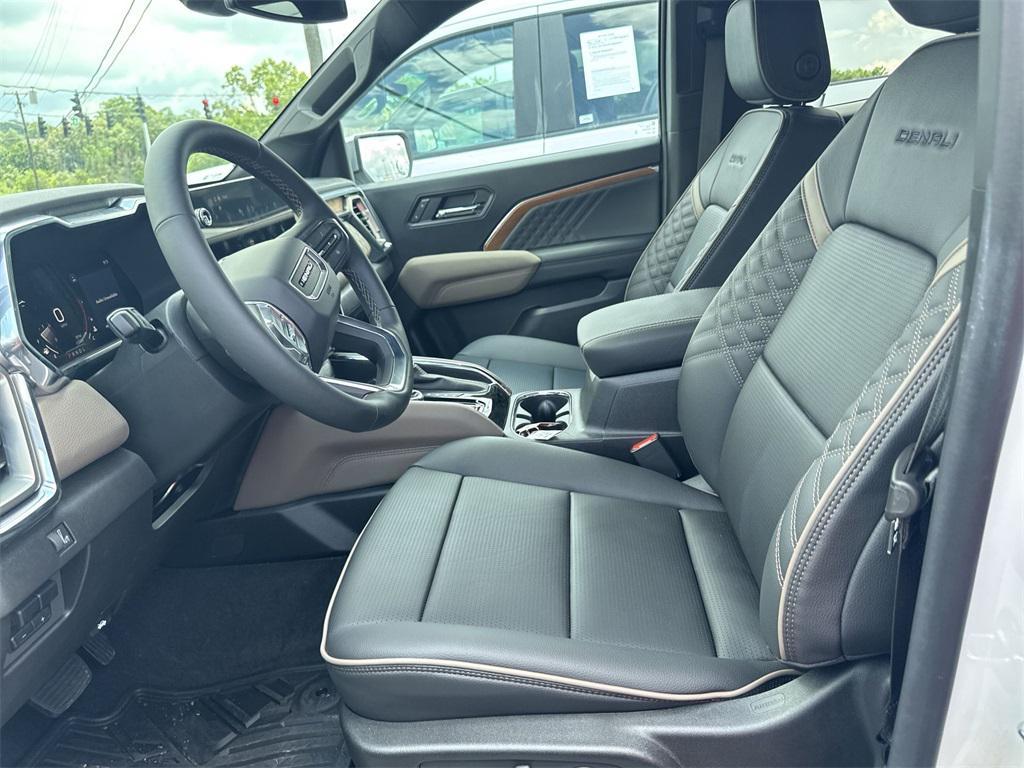 new 2025 GMC Canyon car, priced at $53,620