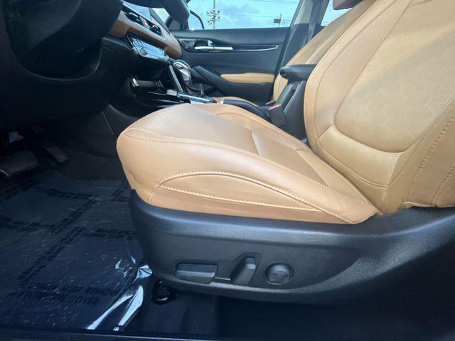 used 2025 Kia Seltos car, priced at $25,800