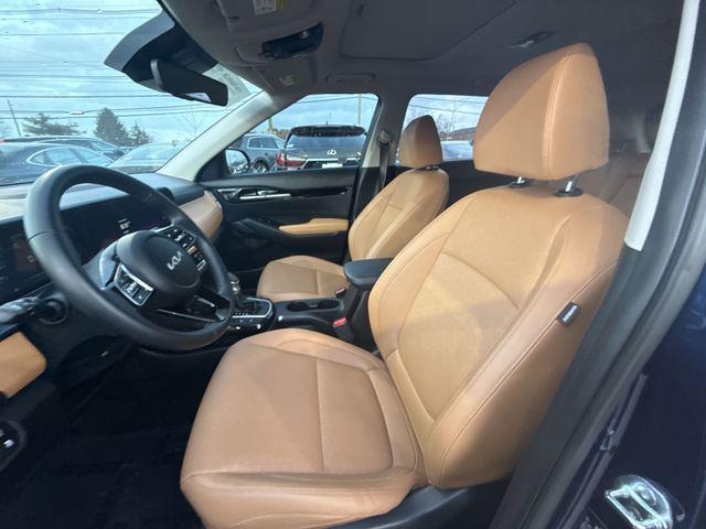 used 2025 Kia Seltos car, priced at $25,800