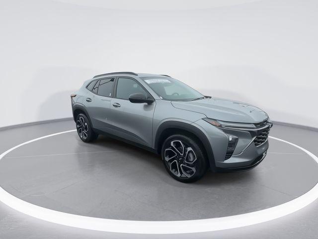 used 2025 Chevrolet Trax car, priced at $24,845