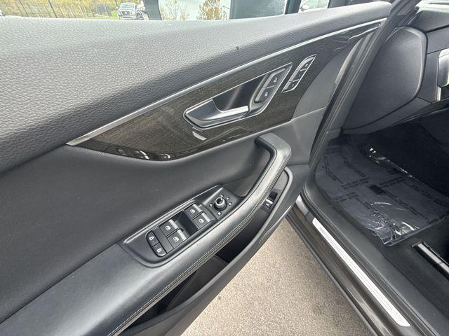 used 2022 Audi Q7 car, priced at $35,535