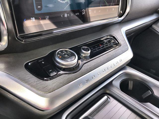 used 2025 Ford Expedition Max car, priced at $73,999