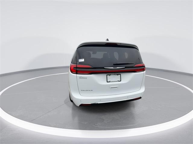 used 2024 Chrysler Pacifica car, priced at $32,954