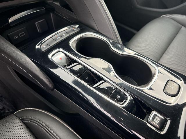 used 2023 Buick Envision car, priced at $25,508