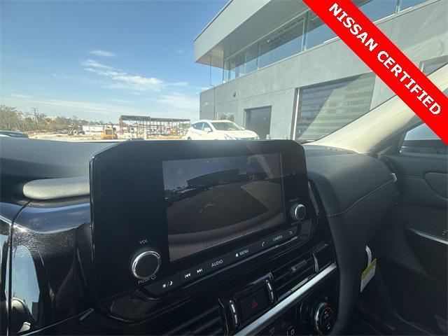 used 2025 Nissan Pathfinder car, priced at $34,968