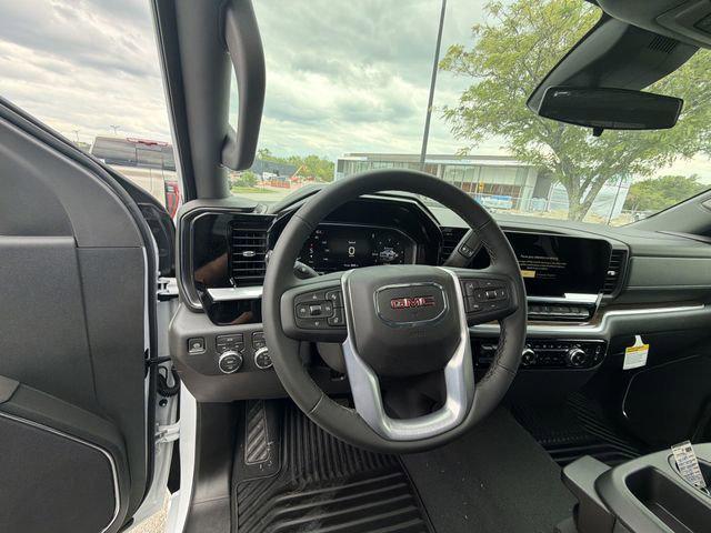 new 2026 GMC Sierra 1500 car, priced at $47,895
