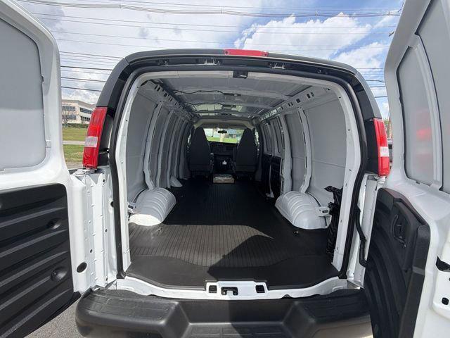 new 2026 GMC Savana 2500 car, priced at $41,988