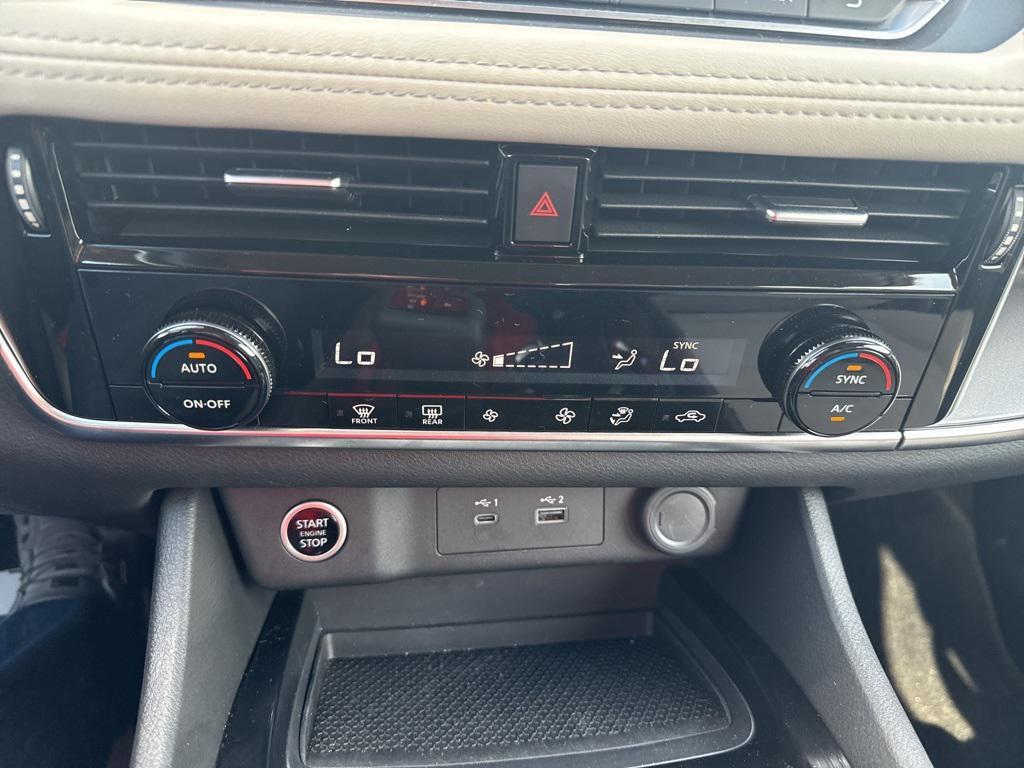 used 2023 Nissan Rogue car, priced at $22,364