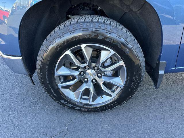 used 2024 Chevrolet Silverado 1500 car, priced at $37,985