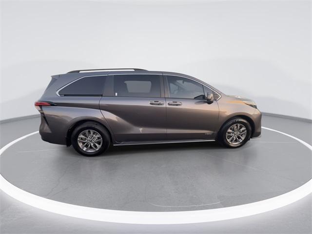 used 2021 Toyota Sienna car, priced at $33,455