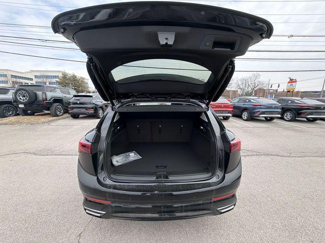 new 2026 Buick Envision car, priced at $46,330