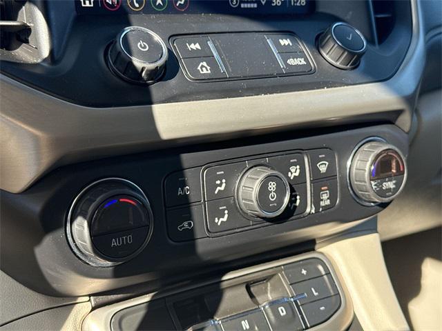 used 2021 GMC Acadia car, priced at $28,316