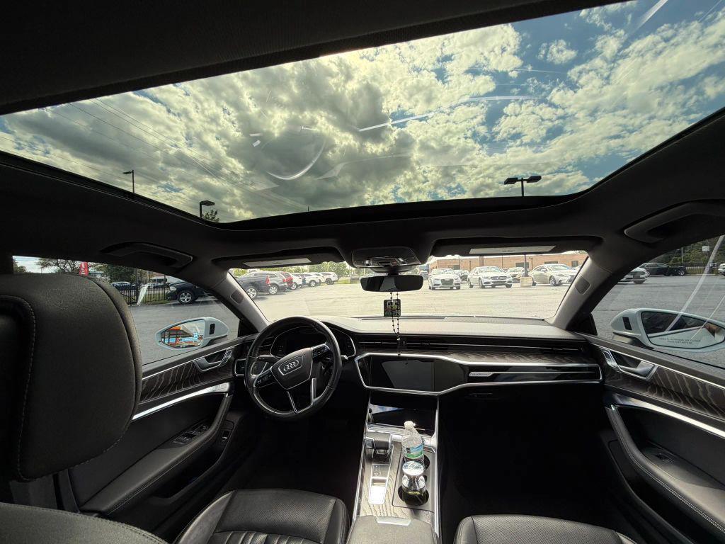 Audi A7 view 16