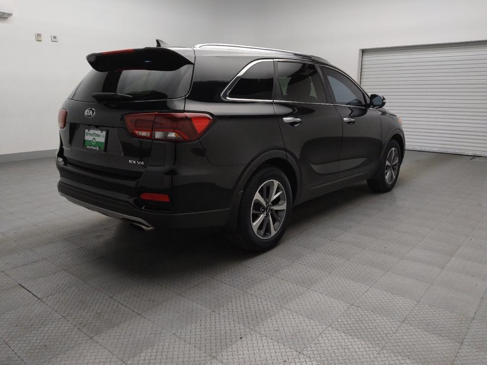 used 2019 Kia Sorento car, priced at $18,995