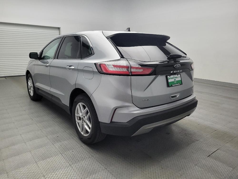 used 2024 Ford Edge car, priced at $25,595