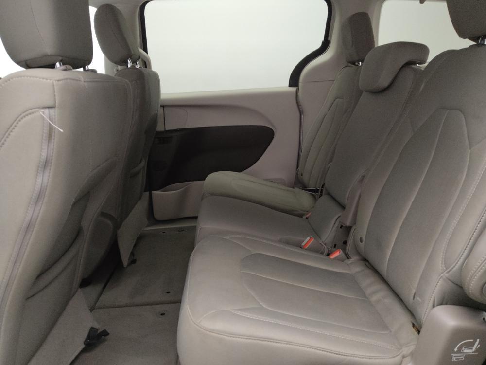 used 2017 Chrysler Pacifica car, priced at $14,495