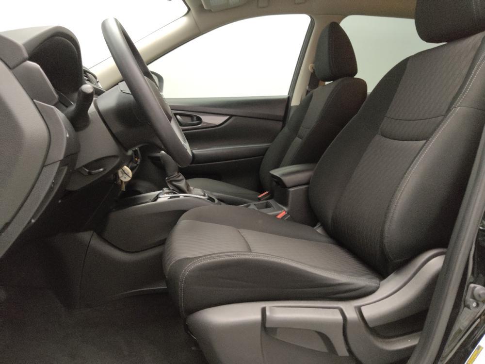 used 2020 Nissan Rogue car, priced at $18,395