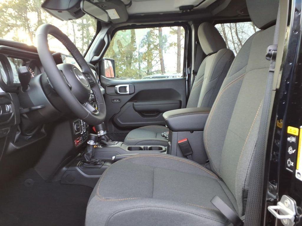 new 2026 Jeep Gladiator car, priced at $53,893