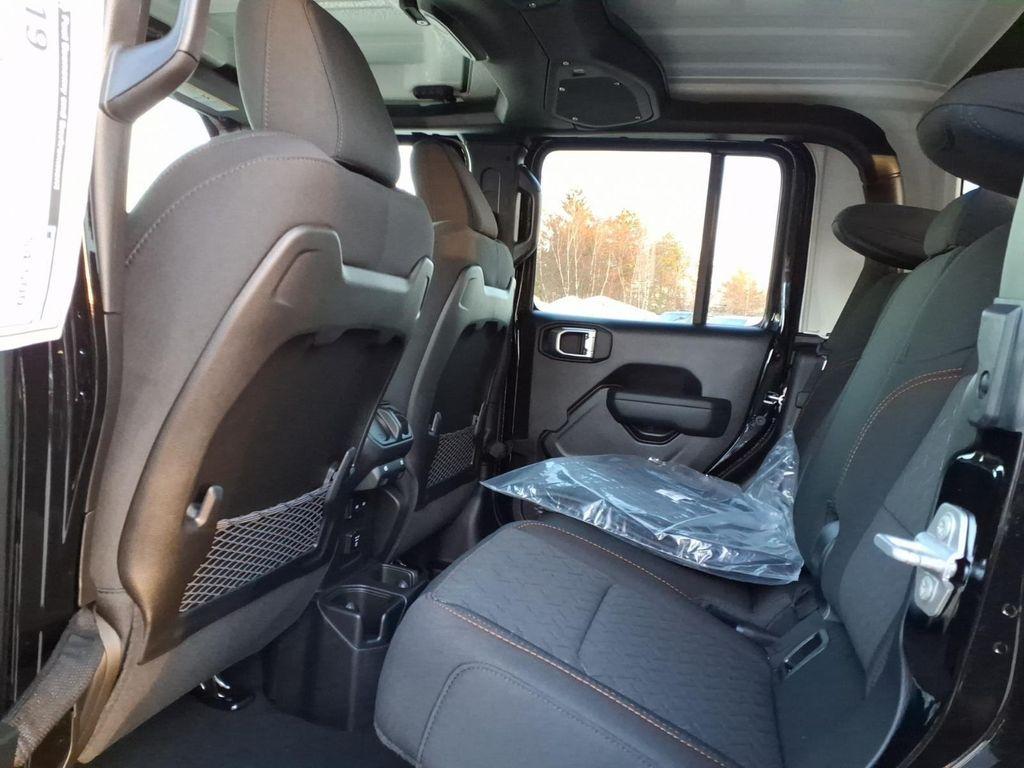 new 2026 Jeep Gladiator car, priced at $53,314