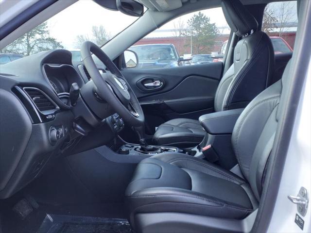 used 2023 Jeep Cherokee car, priced at $25,999