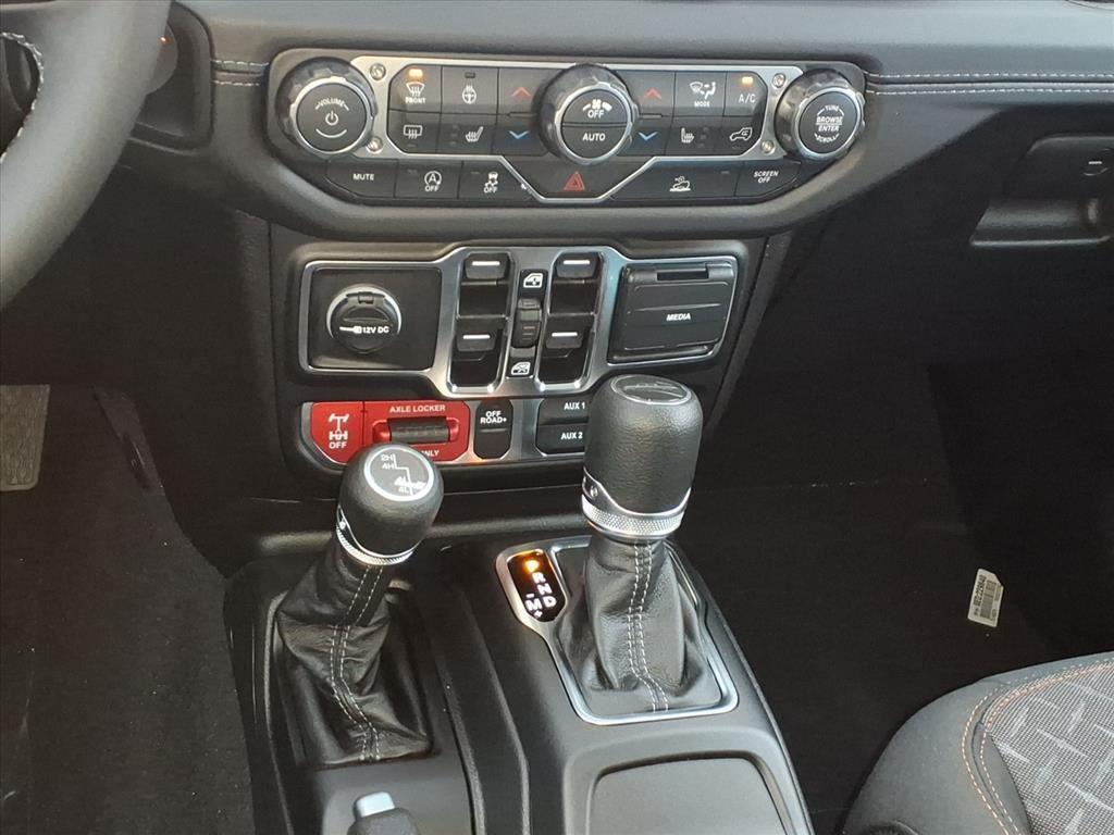 new 2026 Jeep Gladiator car, priced at $52,354