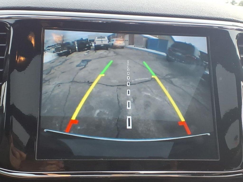 used 2022 Jeep Grand Cherokee car, priced at $27,499