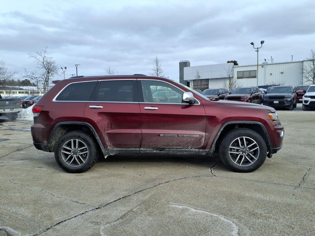 used 2022 Jeep Grand Cherokee car, priced at $27,499
