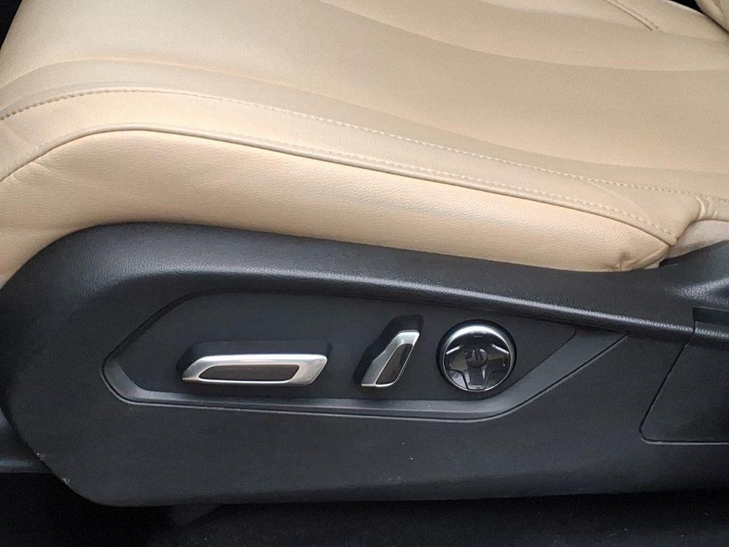 used 2022 Acura MDX car, priced at $29,999