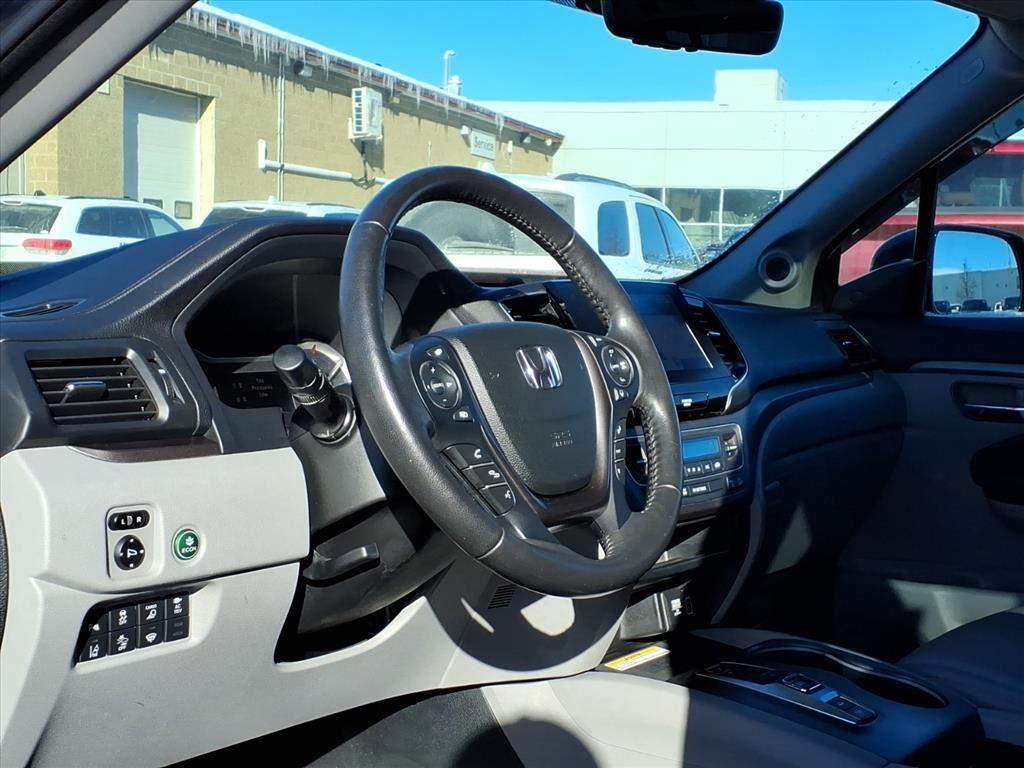 used 2022 Honda Ridgeline car, priced at $31,999