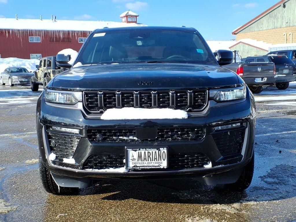 new 2026 Jeep Grand Cherokee car, priced at $53,327
