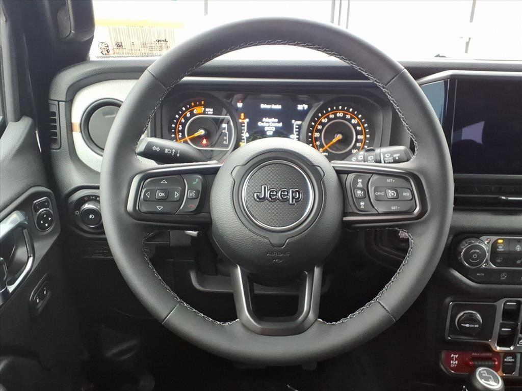 new 2026 Jeep Wrangler car, priced at $51,418