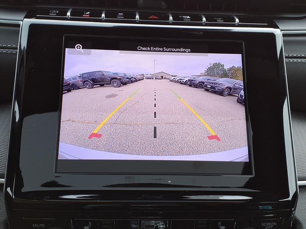 new 2025 Jeep Grand Cherokee car, priced at $42,457