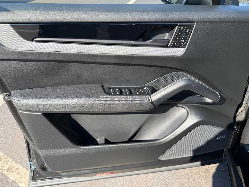 used 2024 Porsche Cayenne car, priced at $97,998