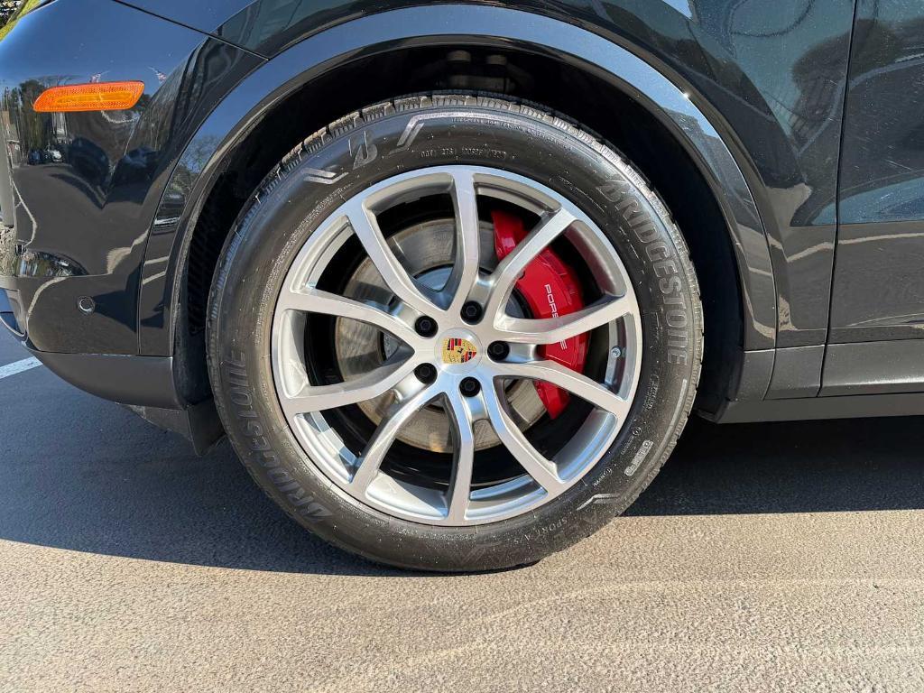 used 2024 Porsche Cayenne car, priced at $97,998